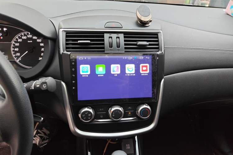 Used Nissan Tiida 2019 1.6L CVT Cool Edition China VI Standard