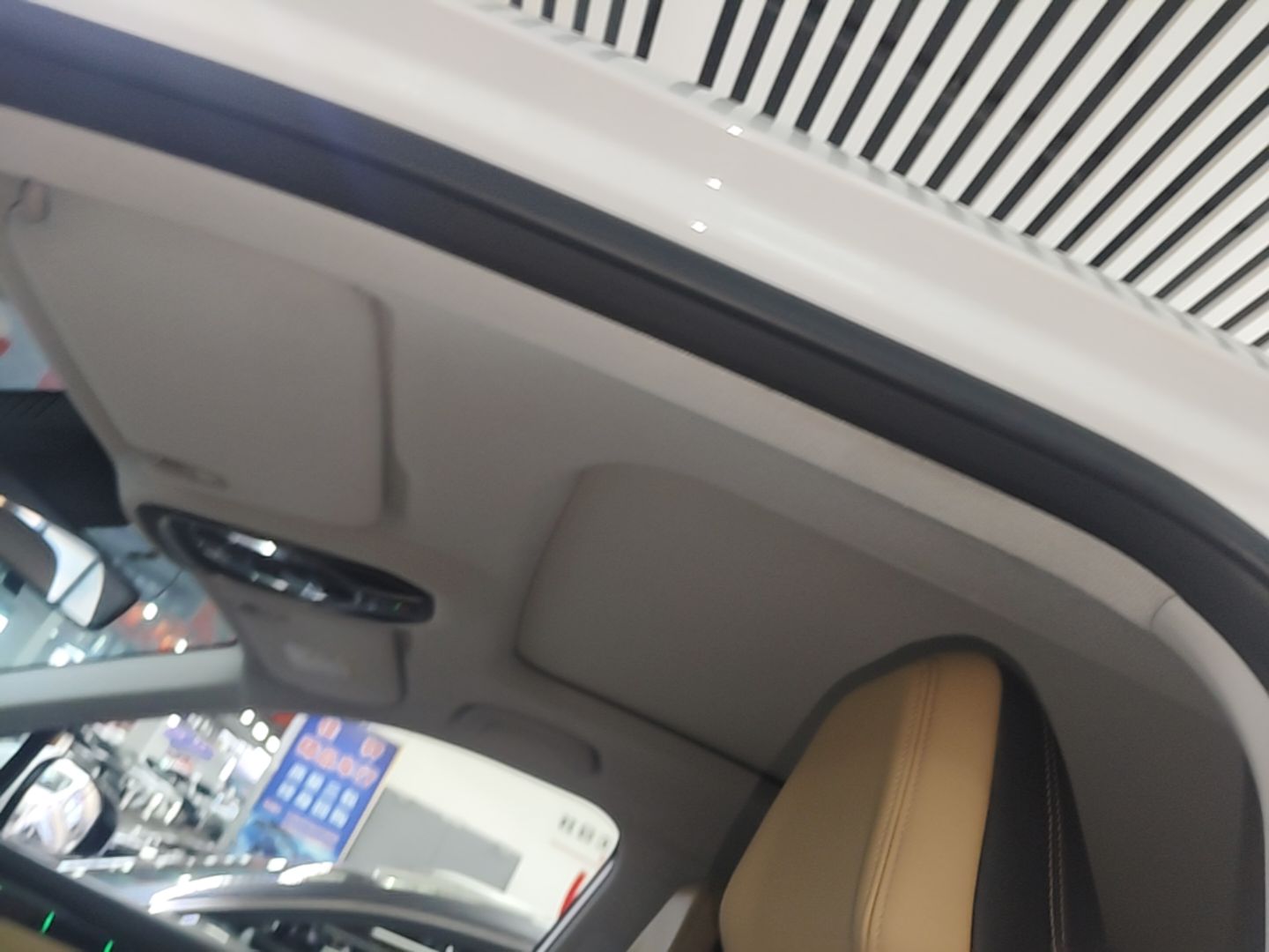 Geely Auto FX11 2023 1.5TD DCT Prestige Edition — снимка 7
