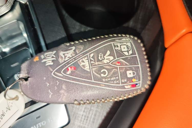 Used CHANGAN UNI-V 2022 1.5T Prestige Version