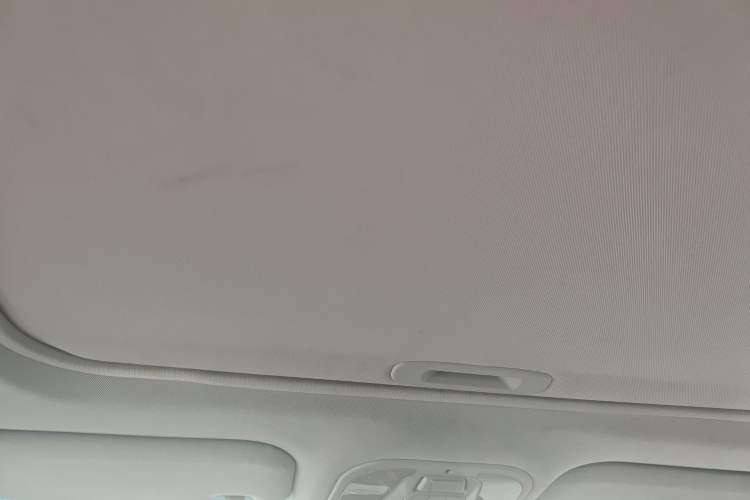 Used BYD Qin New Energy 2015 1.5T Dual-Crown Flagship Plus Edition Headliner