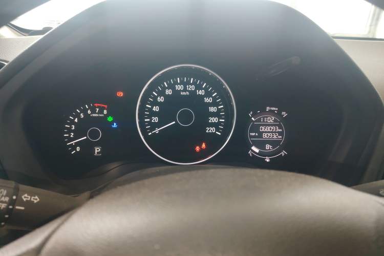 Used Honda Vezel 2015 1.5L CVT two-wheel drive Comfort trim