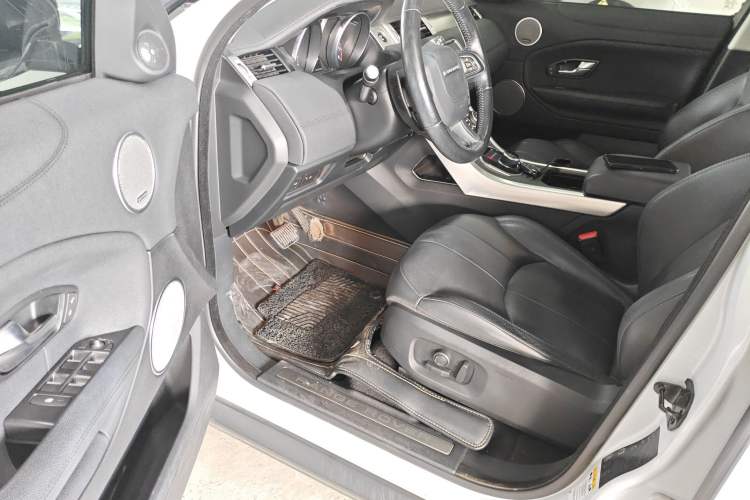 Used Land Rover Range Evoque 2018 240 PS SE Smart Brilliance Edition