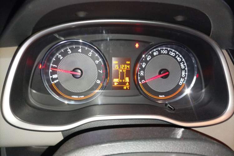 Used Chevrolet Sail 2015 Sail 3 1.5L Manual with Ideal Sunroof Edition