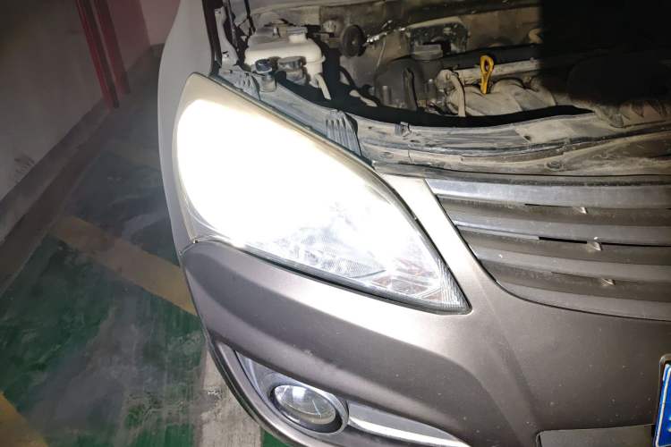 Used Hyundai Celesta 2011 1.6L Manual Luxury Model
