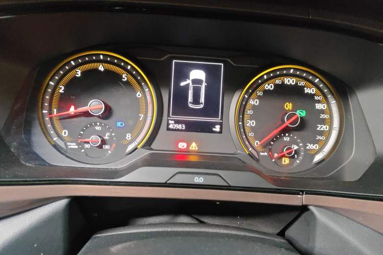 Used Volkswagen Tharu 2019 280TSI Two-Wheel Drive Luxury Edition China V Standard
