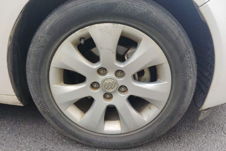 Used Buick Regal 2015 2.0L Leading Fashion Edition
