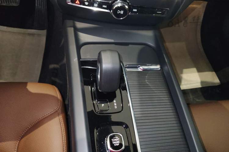 Used Volvo S60 2025 B4 Zhiyi Luxury Edition