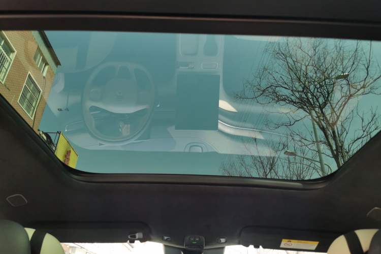 Used Nio ES6 2023 75 kWh
