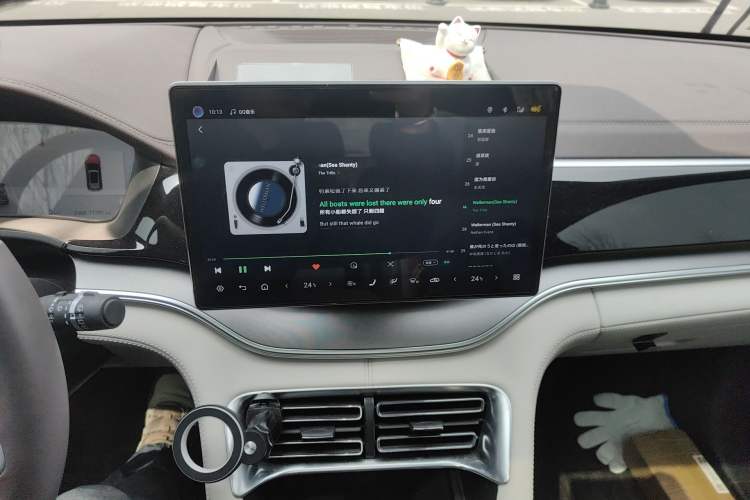 Used BYD Song PLUS New Energy 2025 DM-i 112KM Prestige Model Audio And AC Panel