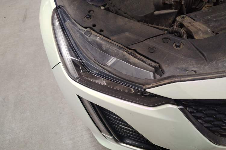 Used Cadillac CT5 2021 Revised 28T Luxury Version Right Front Headlight