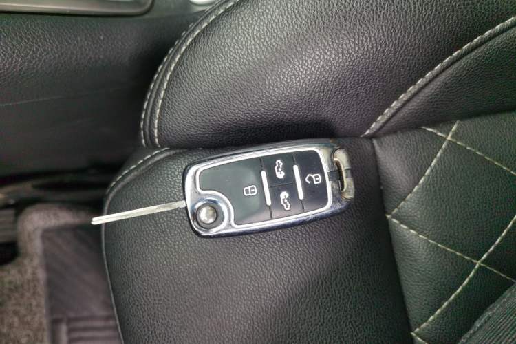 Used Volkswagen Sharan 2016 380TSI Comfort Edition 7-Seater
