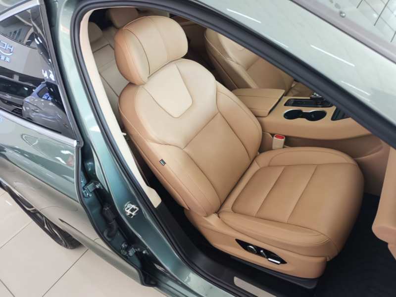 Used Hima AITO M5 2023 Extended-Range Rear-Drive Standard Version — 24