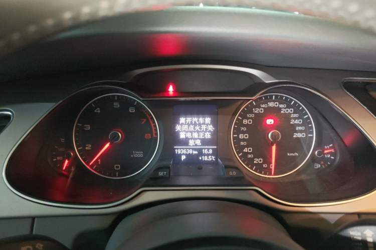 Used Audi A4L 2013 35 TFSI Automatic Standard Model Instrument Cluster