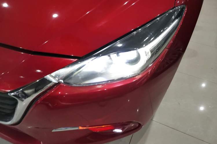 Used Mazda Mazda 3 Axela 2017 Sedan 1.5L Automatic Luxury Model Emission Standard China V