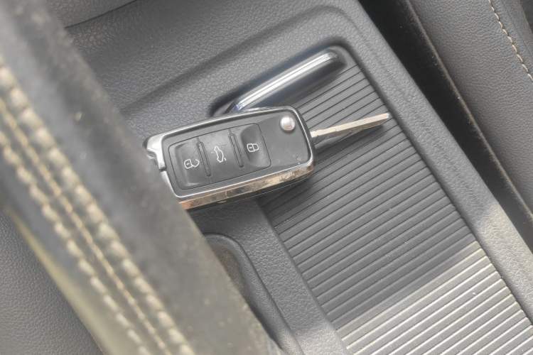 Used Volkswagen Sagitar 2017 1.6L Automatic Comfort Model
