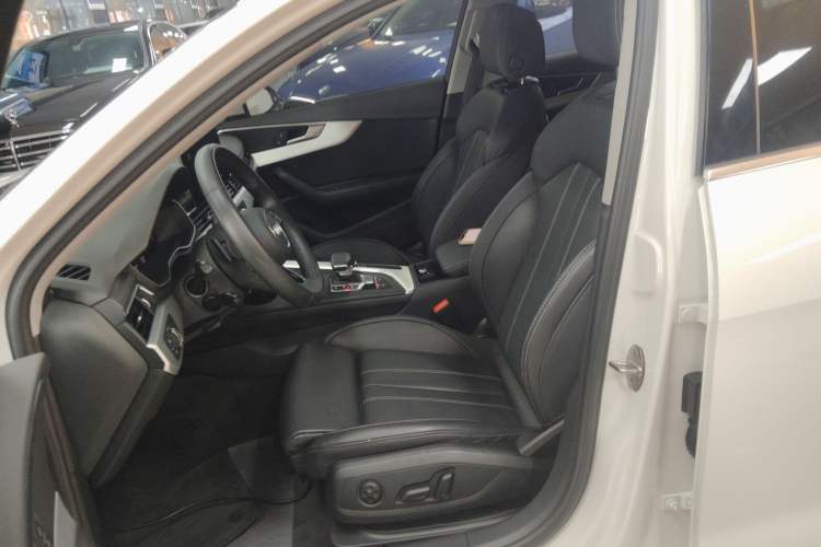 Used Audi A4L 2023 40 TFSI Fashion Dynamic Model