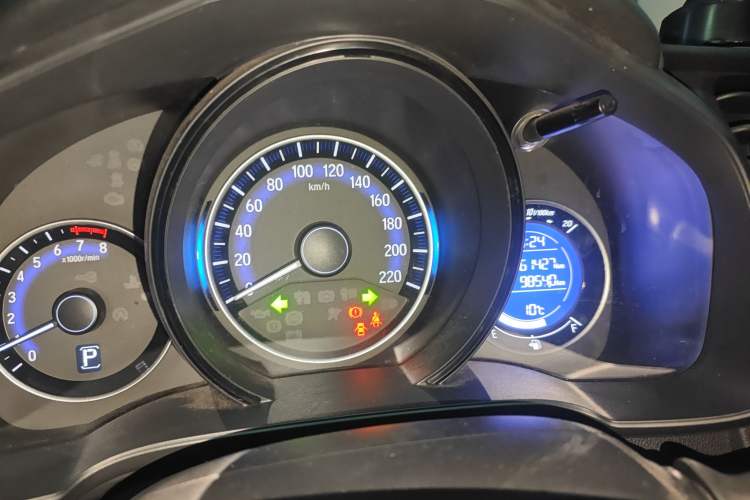 Used Honda Fit 2016 1.5L LXS CVT Comfort Sunroof Version