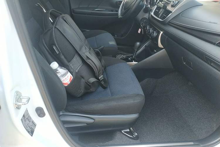 Used Toyota YARiS L Zhi Xiang 2017 1.5E CVT Dynamic Edition Right Front Seat