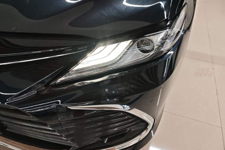 Used Toyota Camry 2023 2.0G Luxury Edition Left Front Headlight
