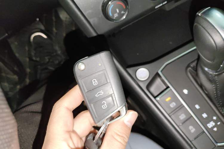 Used Volkswagen Lavida 2024 1.5L Automatic 5 Million Edition
