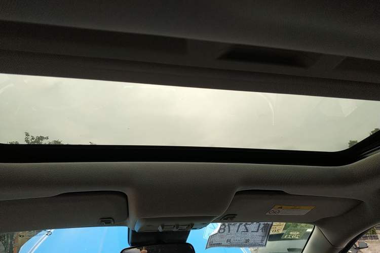 Used Buick Encore 2015 1.4T Automatic Two-Wheel Drive Urban Elite Version