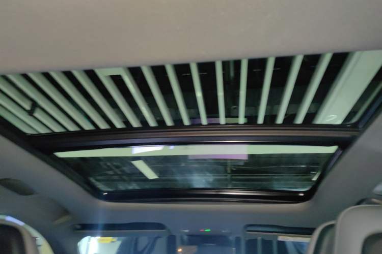 Used Lynk & Co 07 2024 EM-P 126 Long-Range Halo