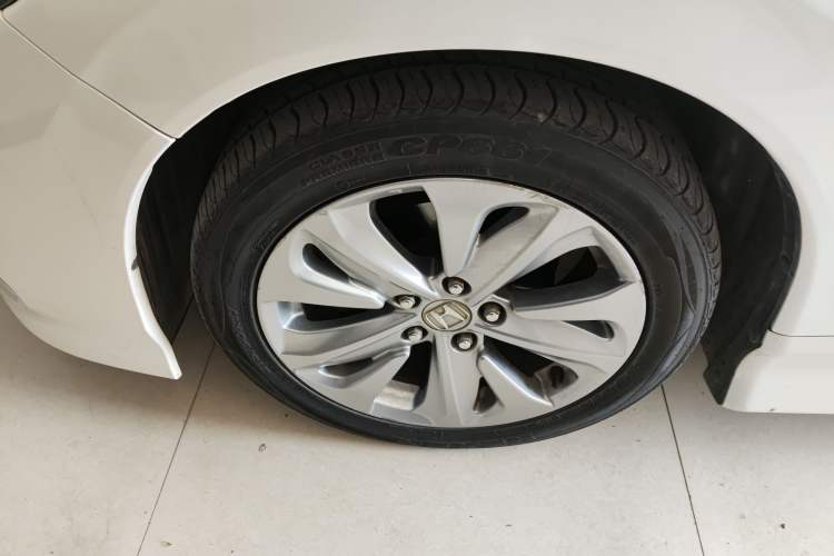 Used Honda Jade 2017 1.8L automatic Comfort version 5 seats
