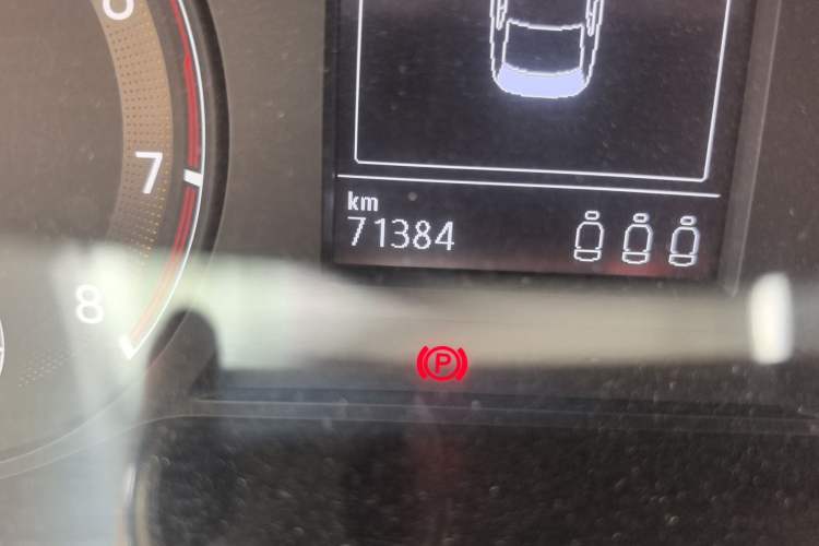 Used Volkswagen Bora 2020 1.5L Automatic Elite Version Odometer Close Up