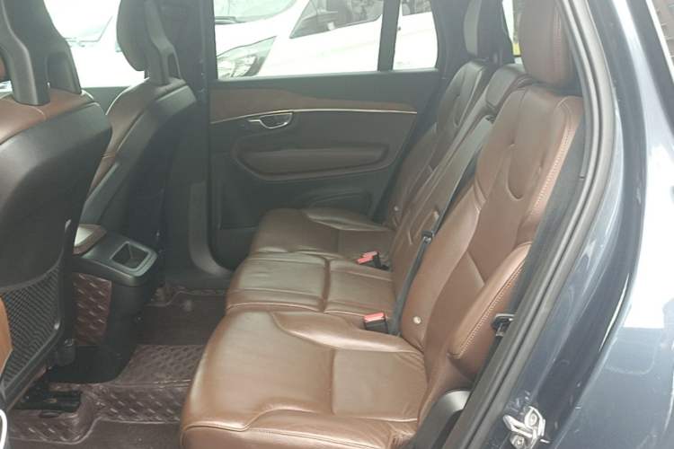 Used Volvo XC90 2021 B5 SmartDrive Luxury Edition 5-seater Left Rear Seat
