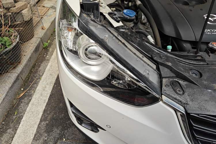 Used Mazda CX-5 2015 2.5L Automatic 4x4 Prestige Edition
