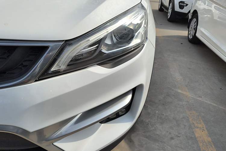 Used Geely Auto Emgrand GS 2016 Sports Edition 1.8L Manual LingShang Model Left Front Headlight