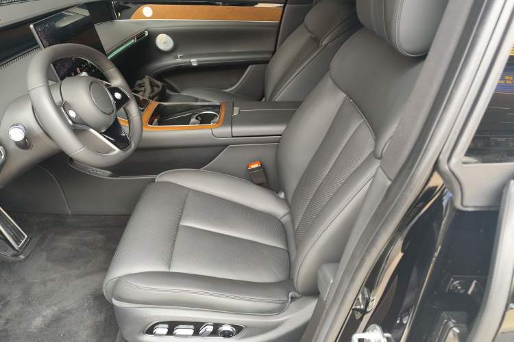 Used Hima Stelato S9 2024 All-Electric Ultra Four-Wheel-Drive Flagship Edition Left Front Seat