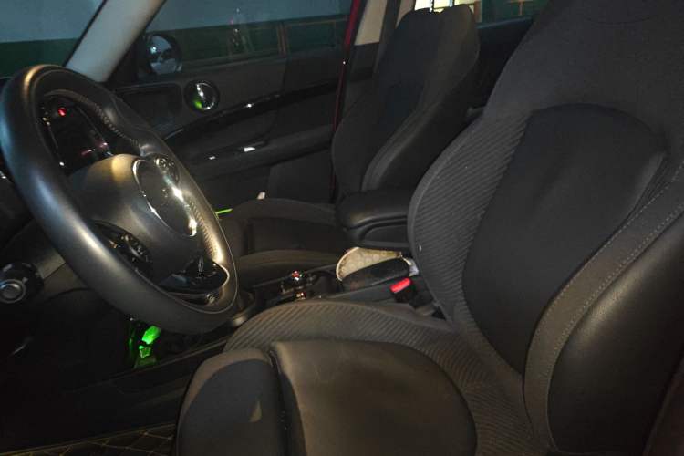 Used MINI Countryman 2018 1.5T COOPER Artist
