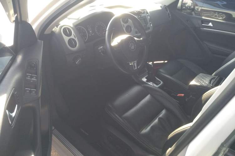 Used Volkswagen Tiguan L 2016 280TSI Automatic Two-Wheel Drive Silk Road Comfort Edition