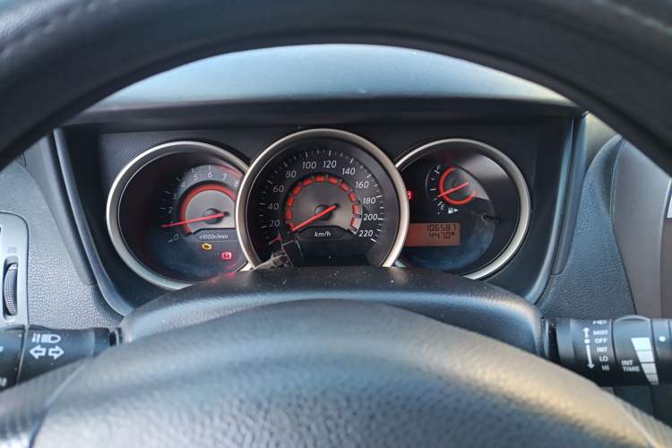 Used Nissan Sylphy 2016 Classic 1.6XE Manual Comfort Edition Instrument Cluster