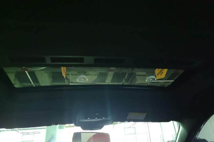 Used MG 5 2021 180 DVVT CVT Youth Luxury Edition Headliner