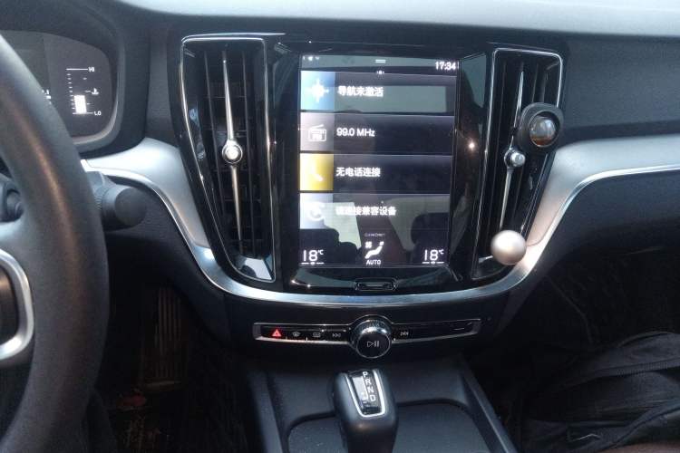 Used Volvo S60 2021 T4 Zhiyi Luxury Edition