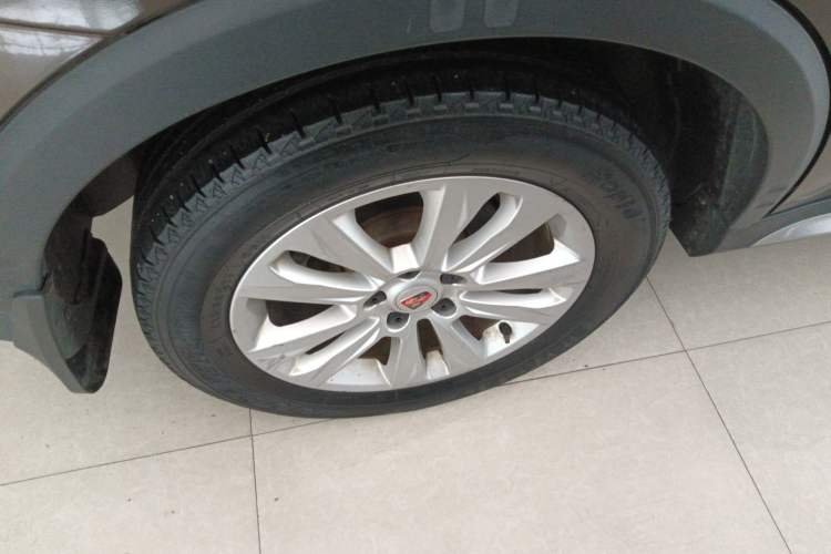 Used Roewe RX5 2016 20T Two-Wheel Drive Automatic Flagship Edition
