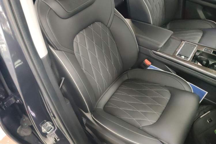 Used EXEED Lanyue 2021 400T Two-Wheel-Drive Xingrui Pro Edition 7-Seater