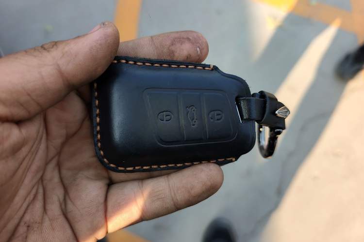 Used Volkswagen Passat 2023 330TSI Prestige Edition Vehicle Key