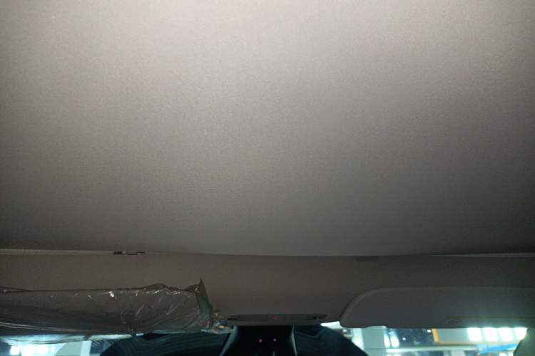 Used Tesla Model Y 2023 Long-Range All-Wheel-Drive Version