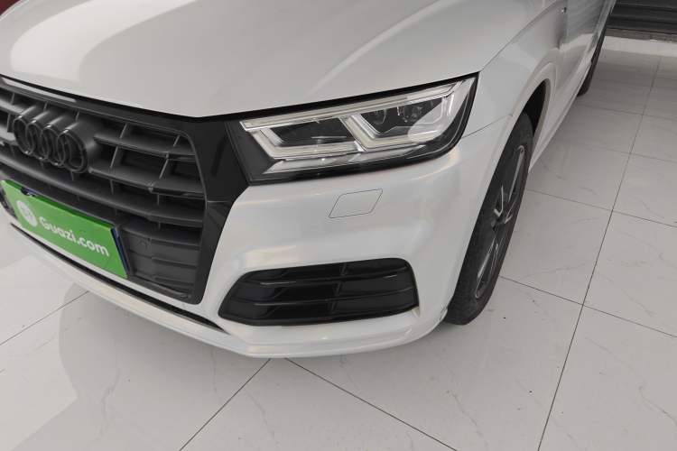Used Audi Q5L 2018 45 TFSI Prestige Fashion Edition China V Emission Standard Left Front Headlight