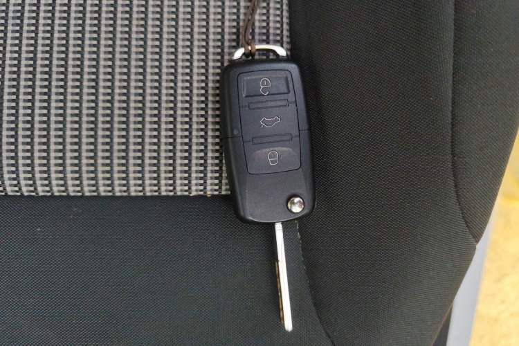 Used Volkswagen Polo 2014 1.4L Manual Fashion Edition
