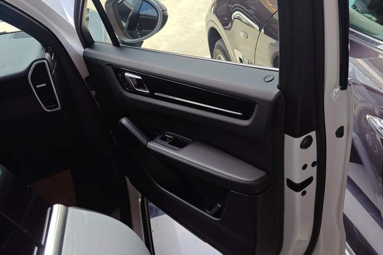 Used Porsche Cayenne 2018 Cayenne 3.0T