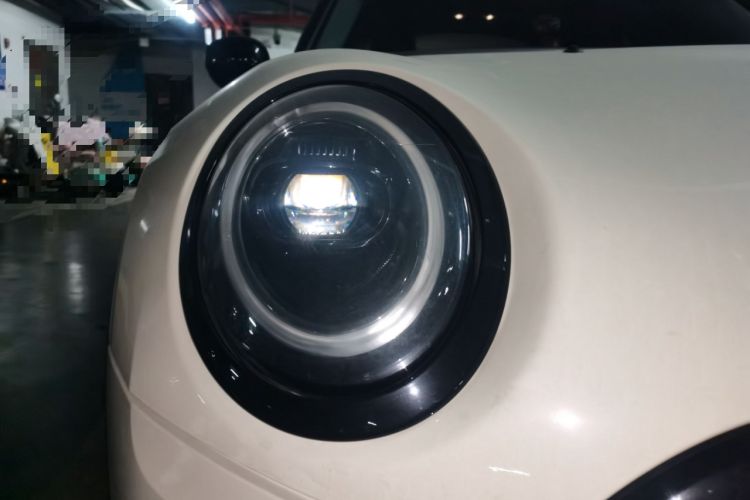 Used MINI Clubman 2022 2.0T COOPER S Right Front Headlight