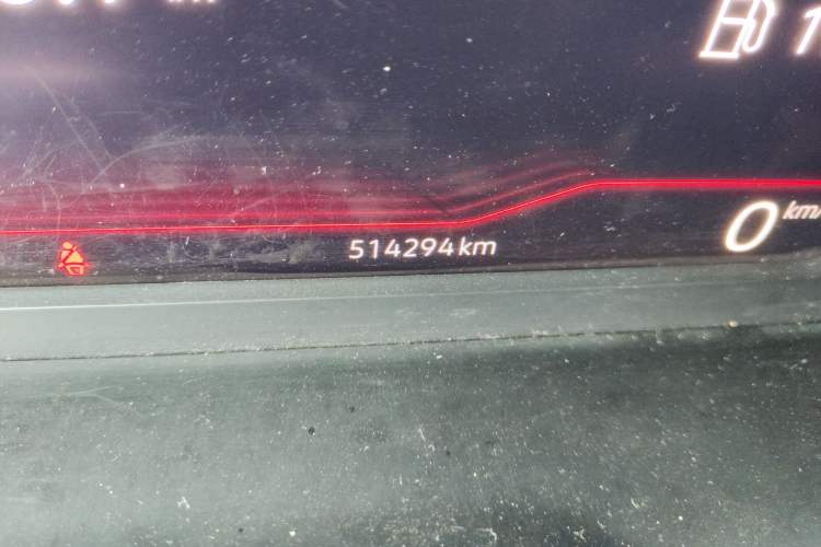 Used Volkswagen Sagitar 2022 280TSI DSG Flyover Edition Odometer Close Up