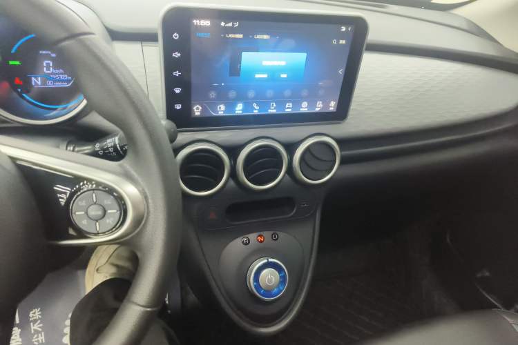 Used ORA Black Cat 2021 351 km Standard Version Audio And AC Panel