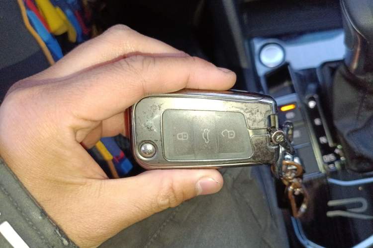 Used Volkswagen Tiguan L 2023 Restyled 330TSI Automatic Two-Wheel Drive R-Line Enhanced Comfort Version
