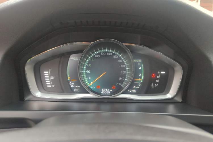 Used Volvo V60 2017 Cross Country T5 AWD China V Standard