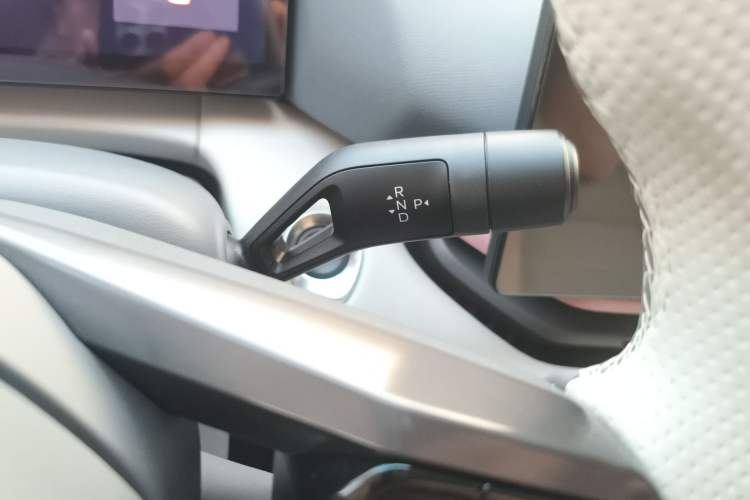 Used Lynk & Co 06 EM-P 2023 EM-P 126 Long-Range Halo